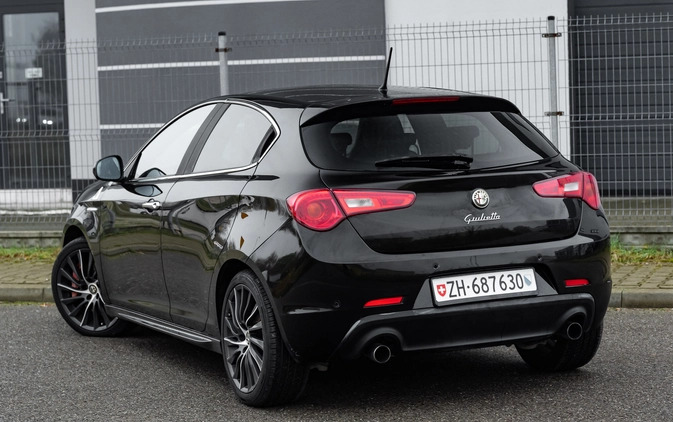 Alfa Romeo Giulietta cena 38900 przebieg: 180000, rok produkcji 2010 z Wyszków małe 562